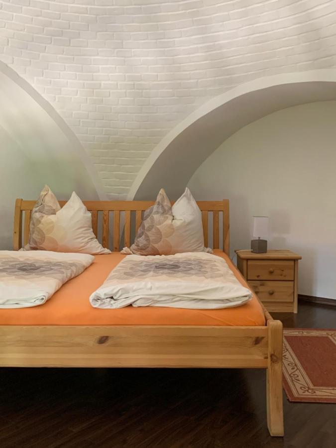 Historisches Gebaeude " Rentmeisteramt" Basedow Basedow  Kültér fotó