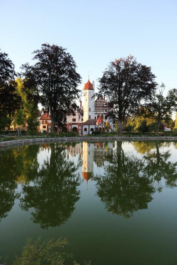 Historisches Gebaeude " Rentmeisteramt" Basedow Basedow  Kültér fotó